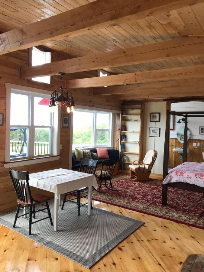 Maregold Centre - Juniper Cabin And Rose Cabin Victoria Beach 외부 사진